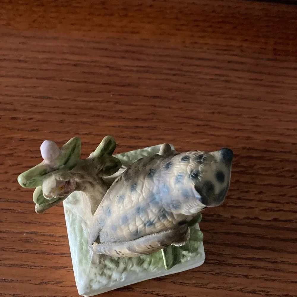 Vintage Gorham owl music box plays